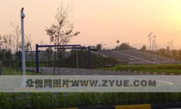 东方时尚汽车陪练,专业陪练，助力驾驶技能提升与安全行车”